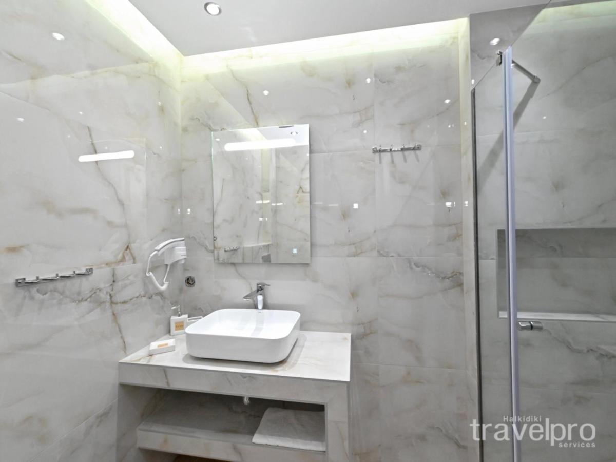 Sabbia Apartments Seafront By Rentalspro Services - Nea Moudania Halkidiki Buitenkant foto