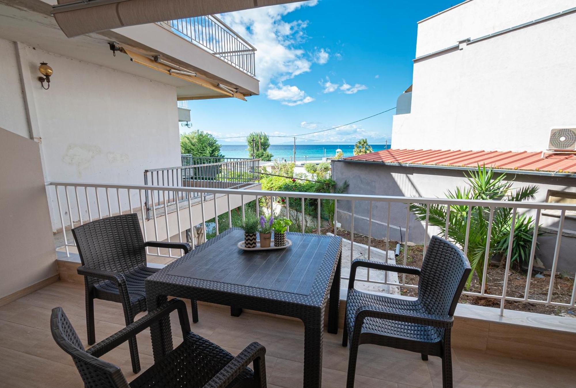 Sabbia Apartments Seafront By Rentalspro Services - Nea Moudania Halkidiki Buitenkant foto